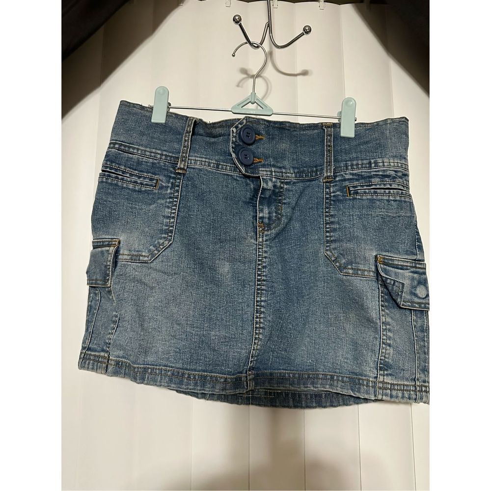 No Boundaries cargo style denim skirt